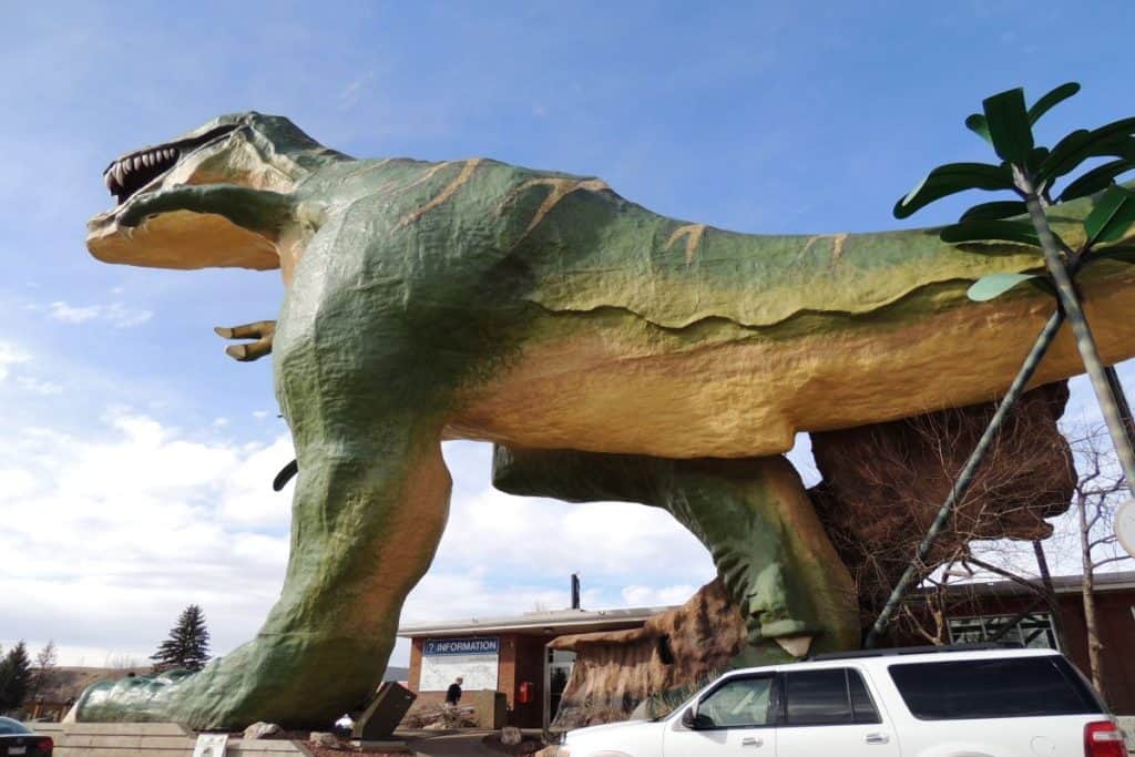 The World's Largest Dinosaur Attraction By Visitor Centre Pros And Cons Of Living In Drumheller Alberta Canada
